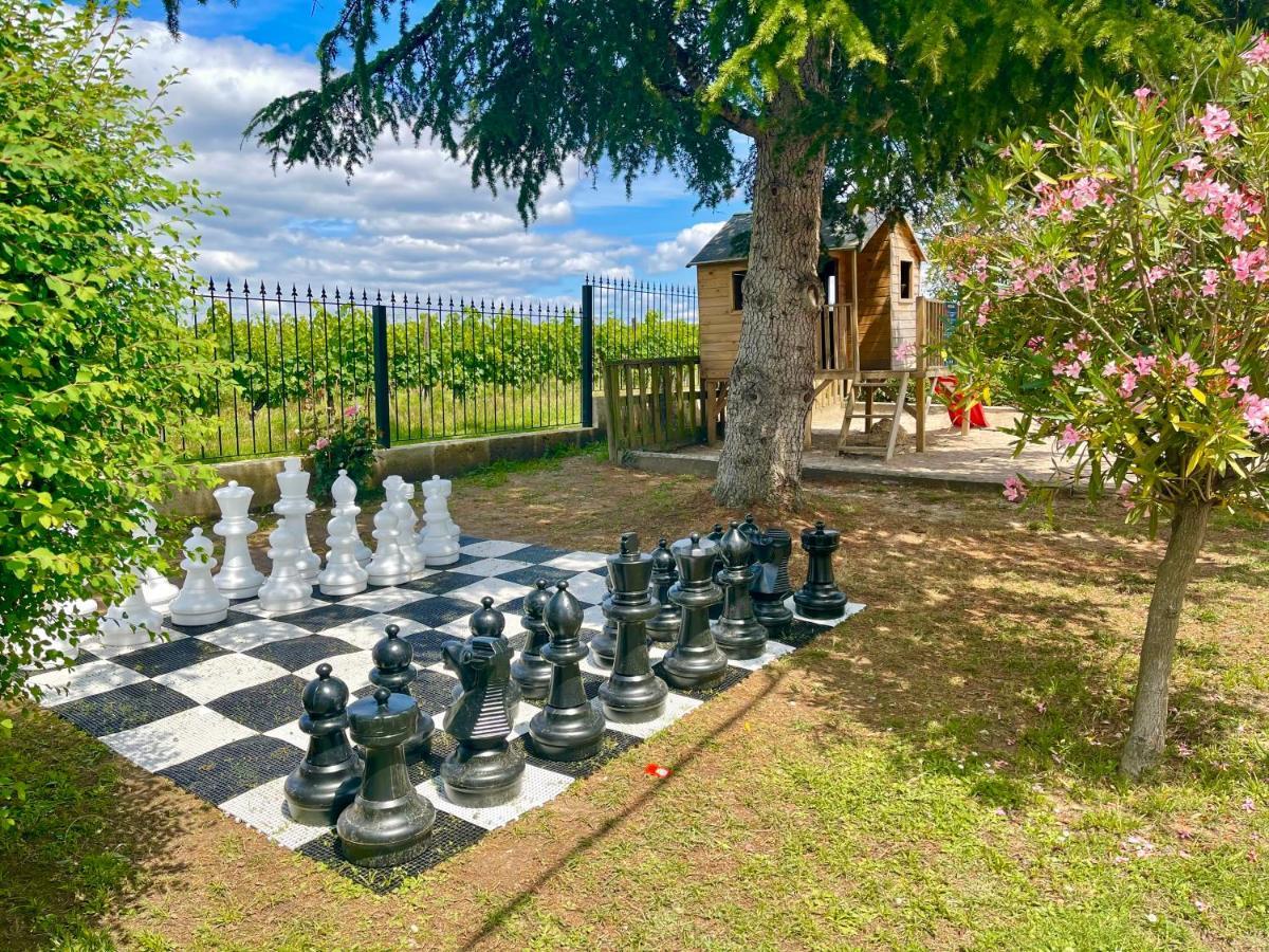Camping Le Pressoir Petit-Palais-et-Cornemps Ngoại thất bức ảnh